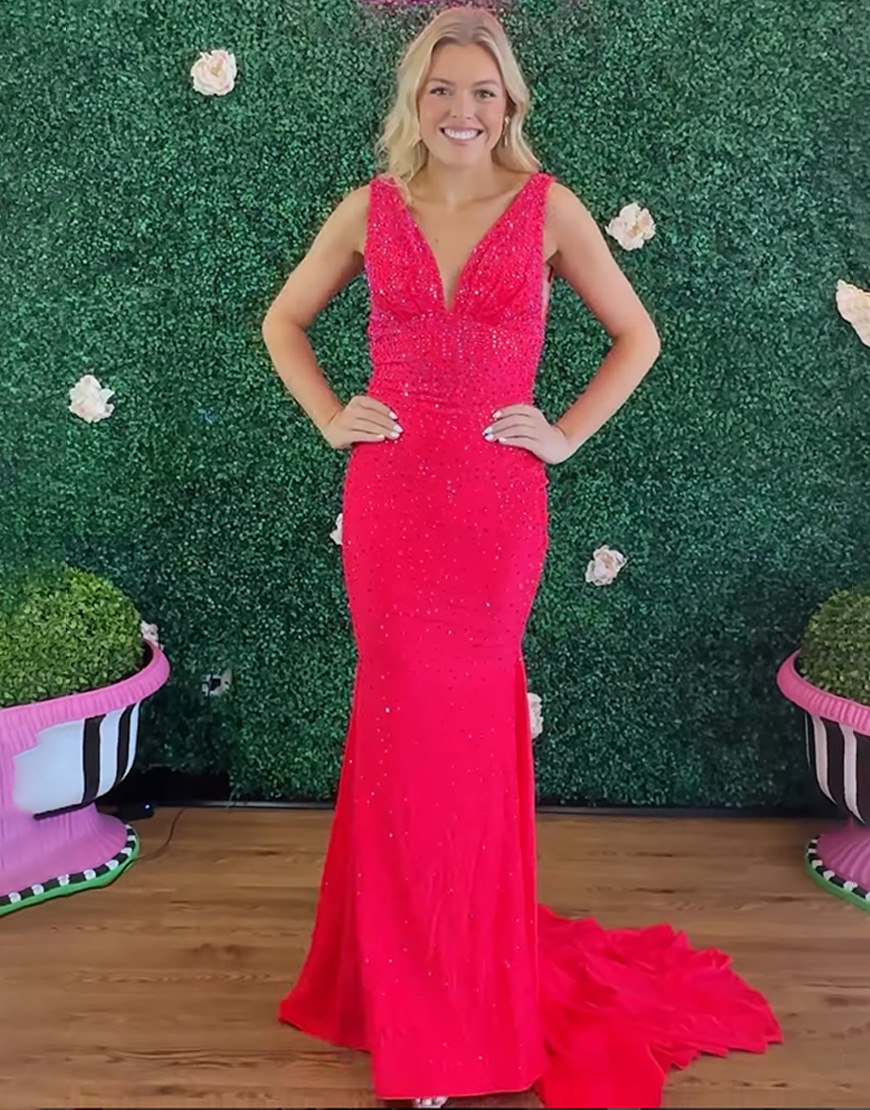 Sparkly Red V-Neck Mermaid Beaded Long Prom Dress with Cape