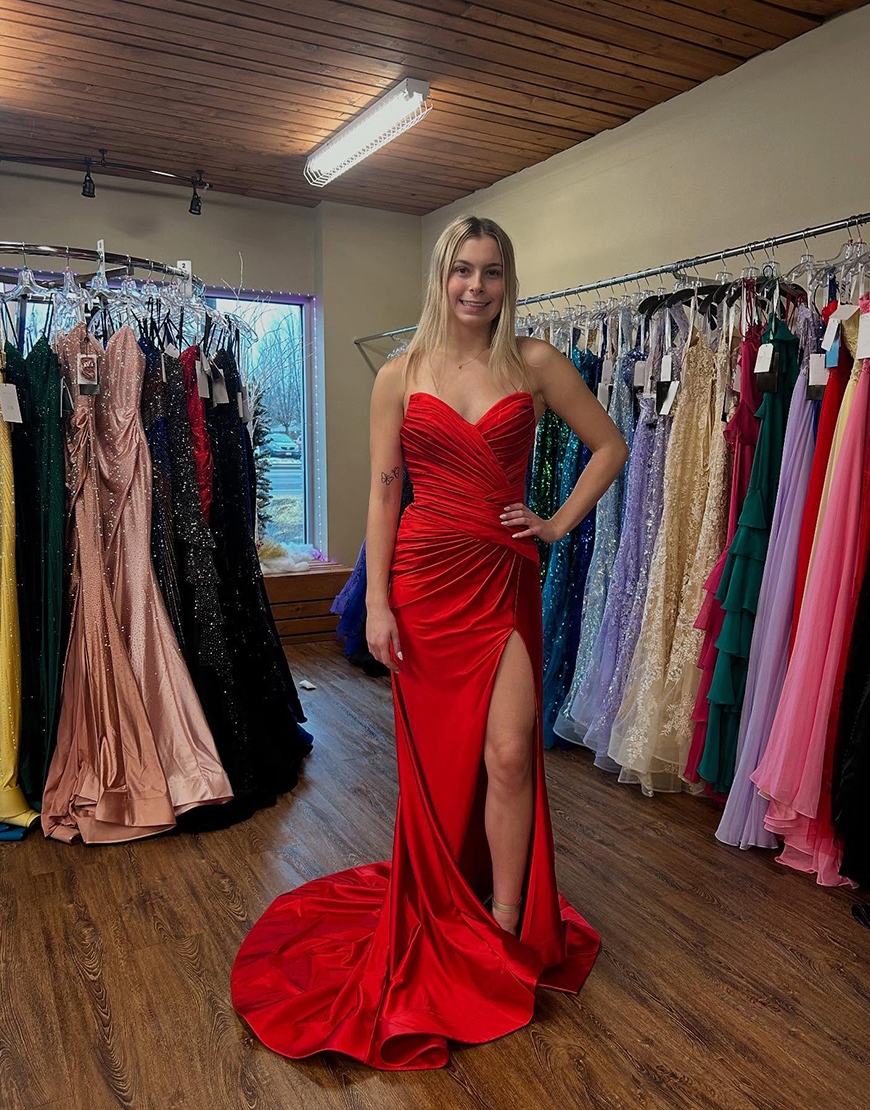 Red Mermaid Satin Sweetheart Ruched Long Prom Dress