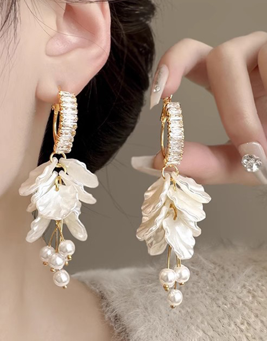 Sparkly White Drop Prom Earrings with Pearls