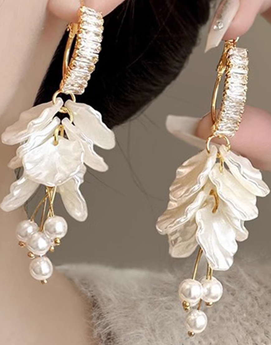 Sparkly White Drop Prom Earrings with Pearls