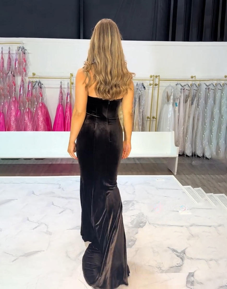 Sparkly Black Sequin High Neck Mermaid Long Prom Dress with Keyhole