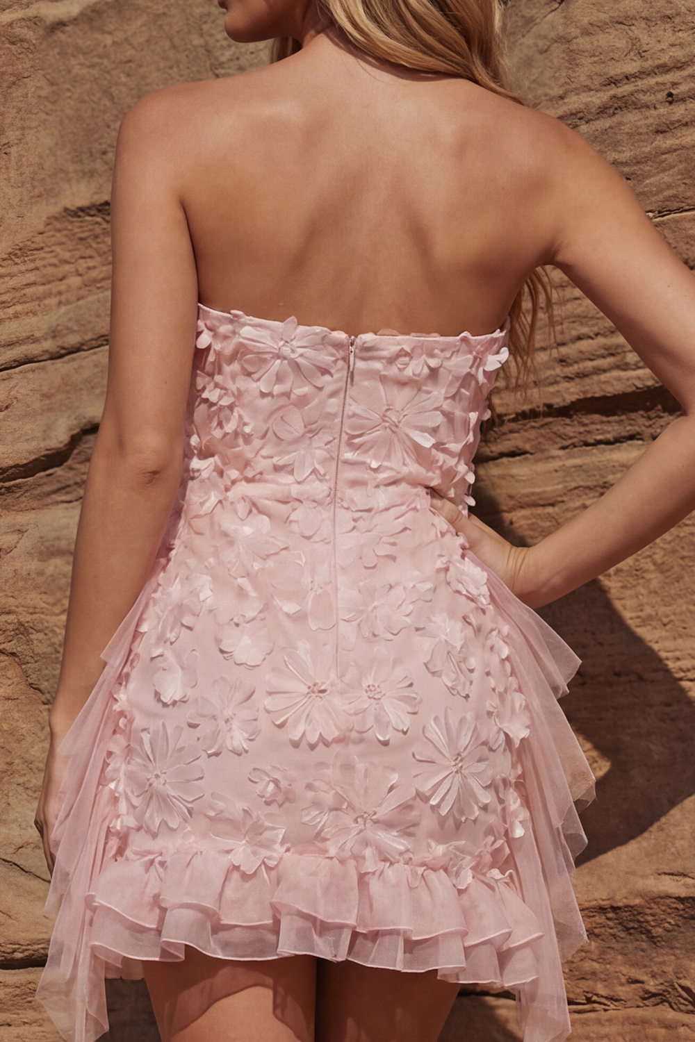 Light Pink Jacquare Ruffled Floral Strapless Tight Short Prom Dress