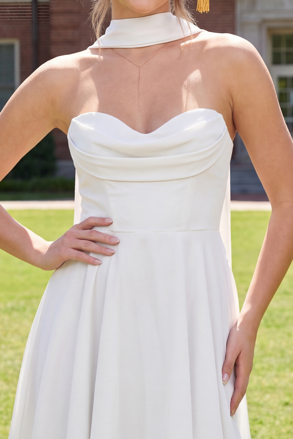 White A Line Neck Scarf Short Corset Graduation Dress