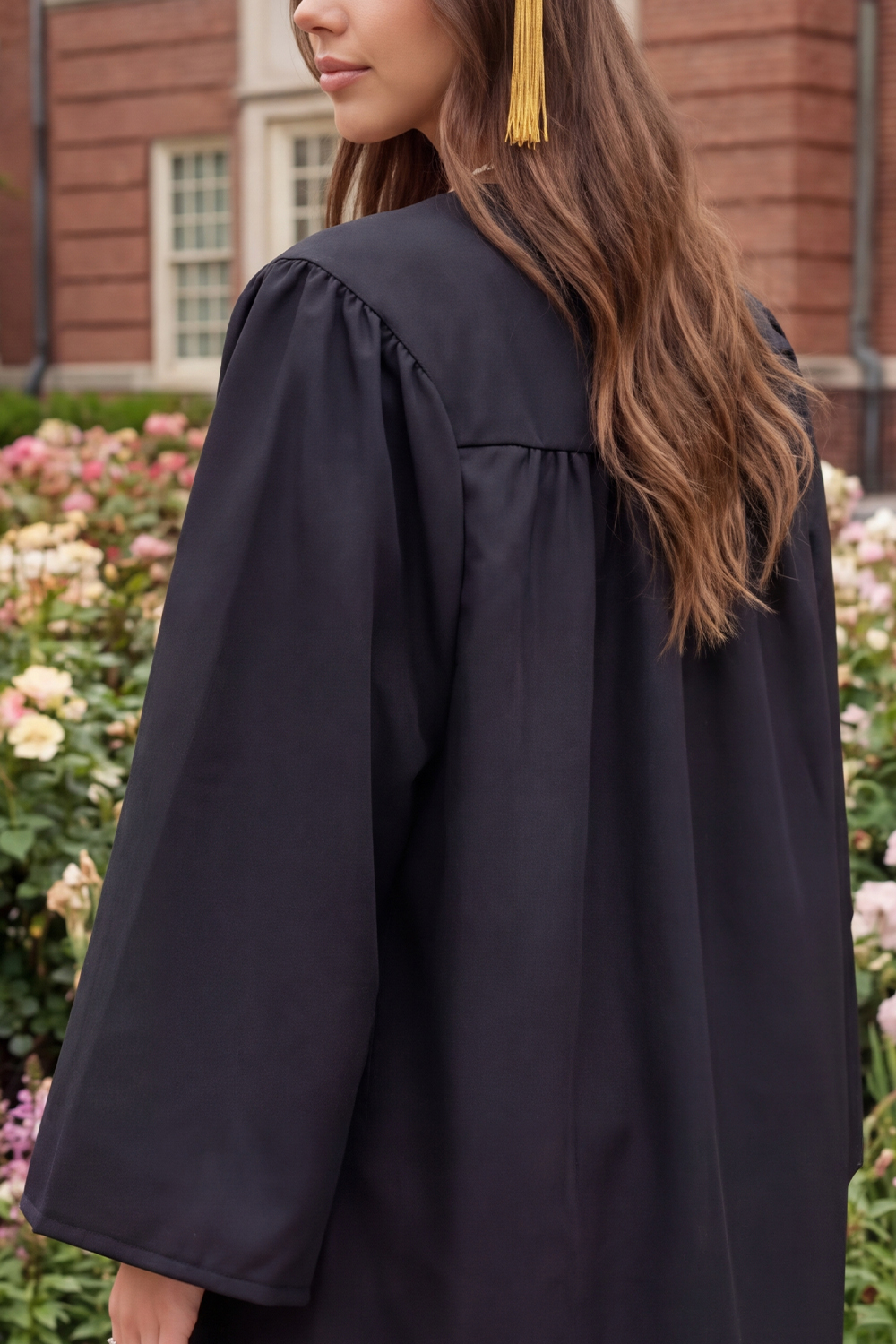 Sparkly White Floral Lace Spaghetti Straps Short Graduation Dress with Beading