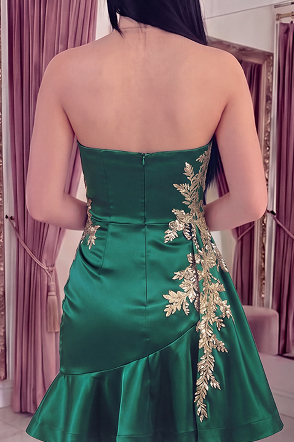 Sparkly Dark Green Sweetheart Short A Line Appliqued Homecoming Dress with Ruffles