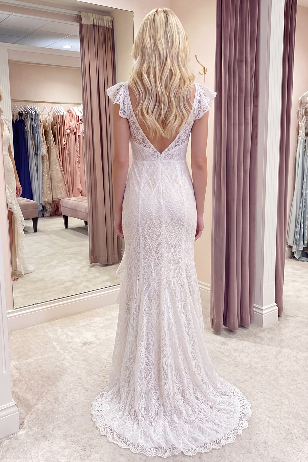 Ivory Lace V-Neck Mermaid Long Graduation Dress with Ruffles
