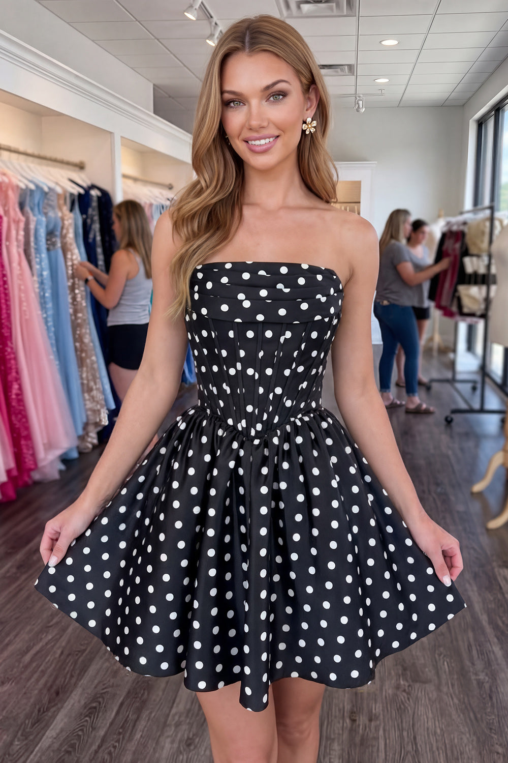 Black and White Polka Dots A-Line Corset Strapless Short Homecoming Dress
