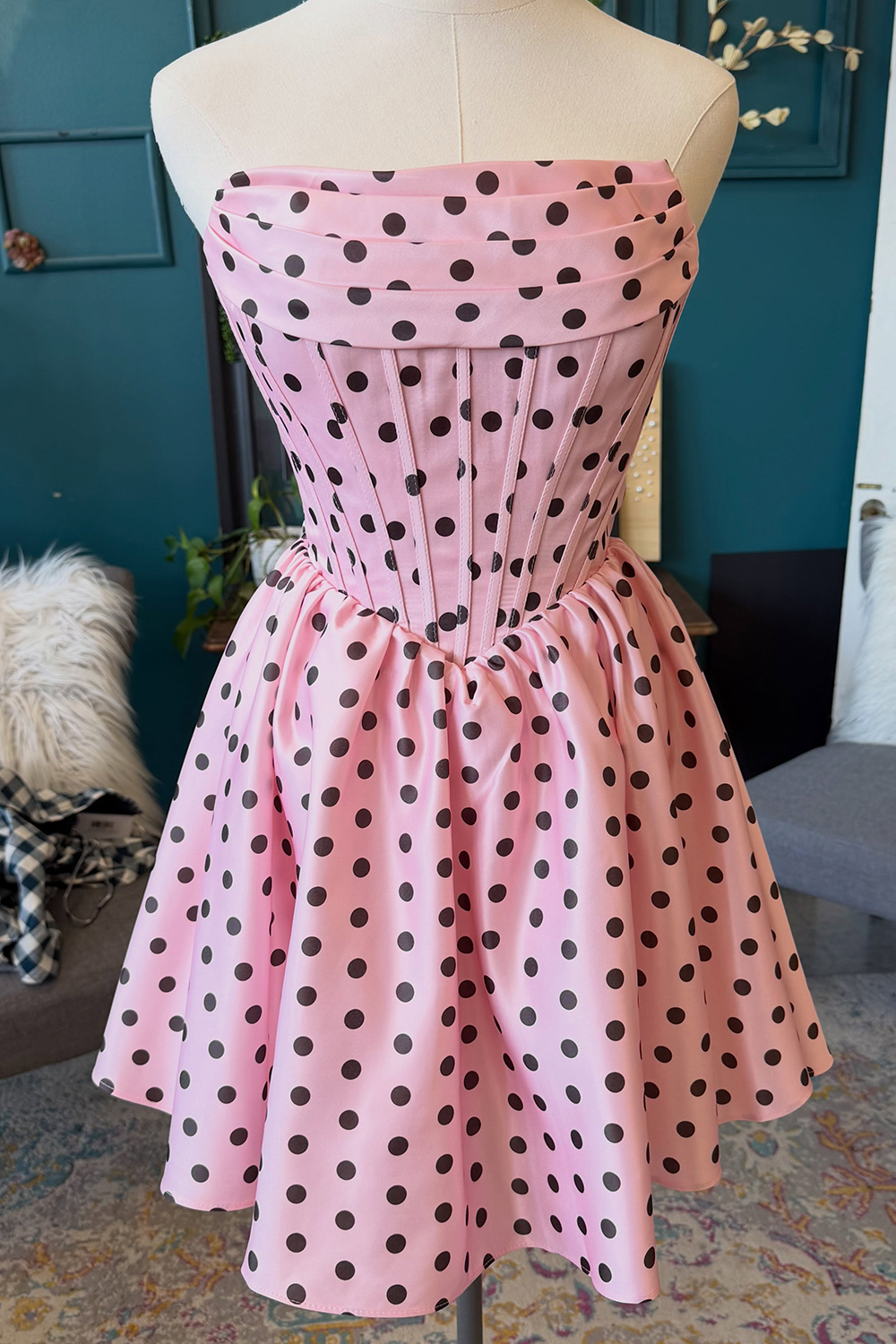 Black and White Polka Dots A-Line Corset Strapless Short Homecoming Dress