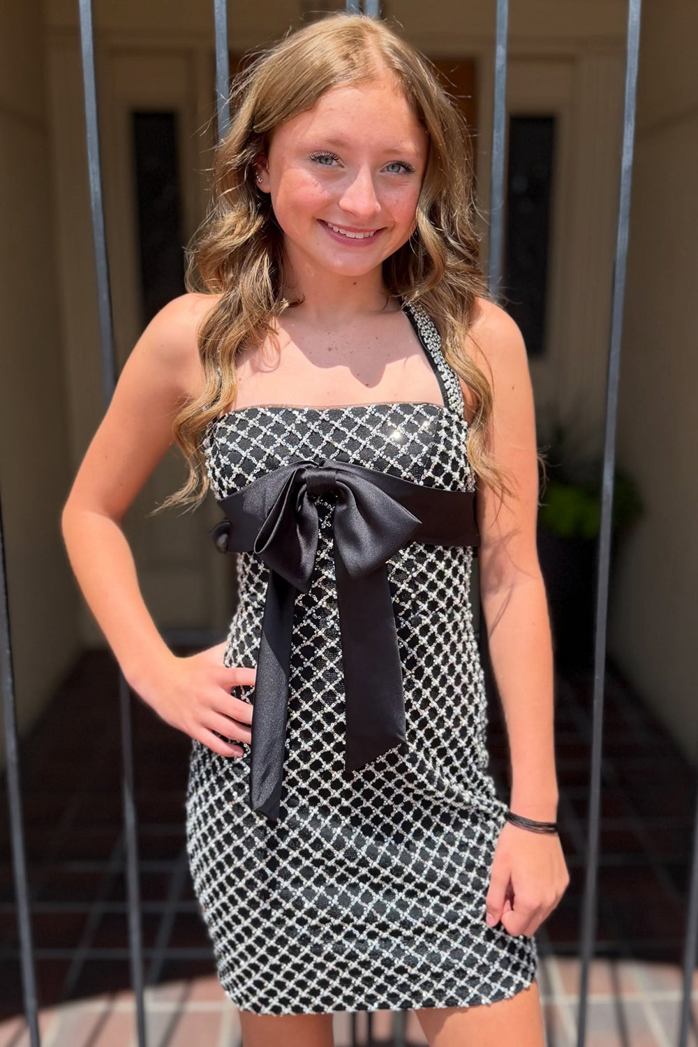 Black Bodycon Halter Short Perals Birthday Dress with Bow
