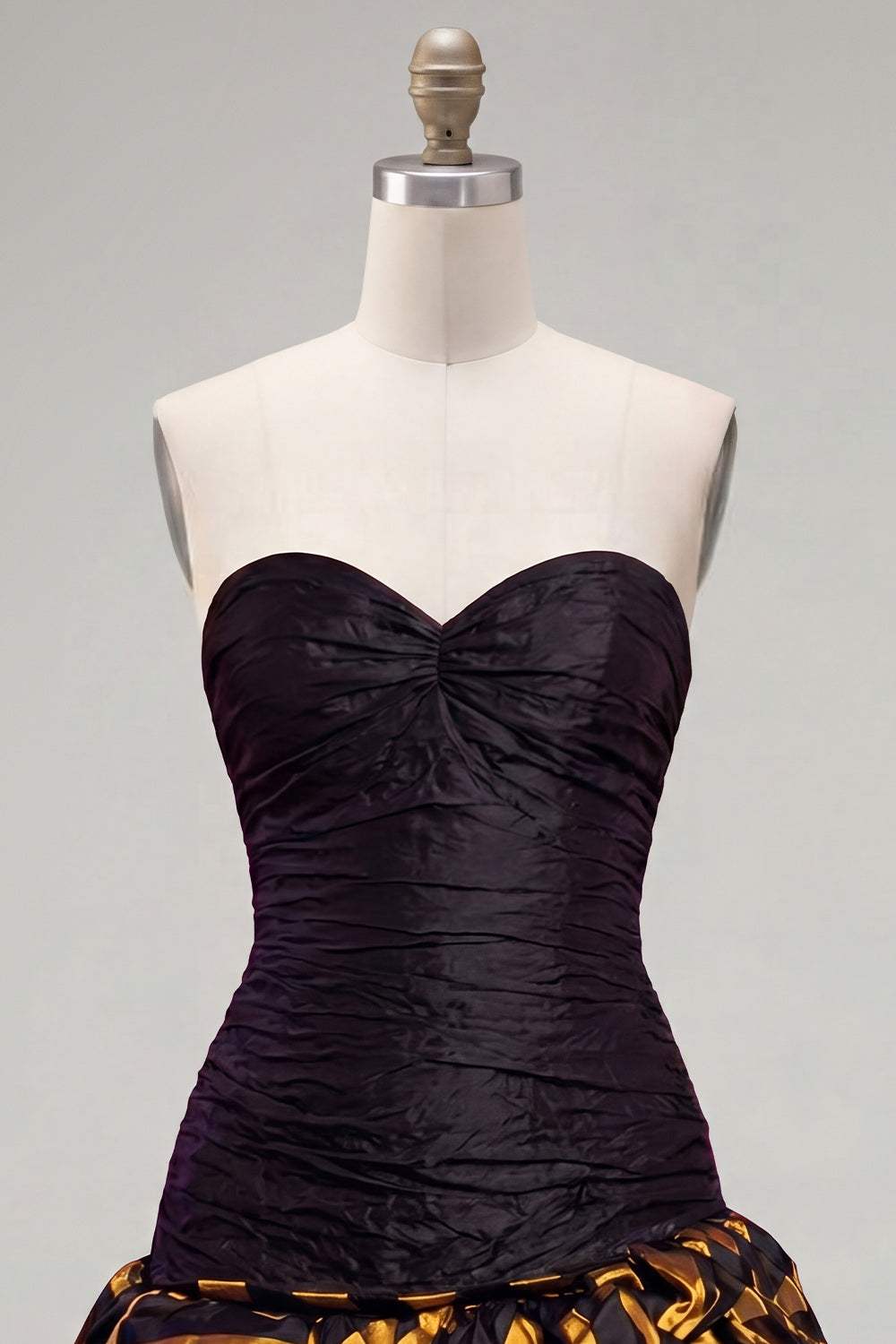Black Golden Ruched Tight Short Sweetheart 80s Homecoming Dress