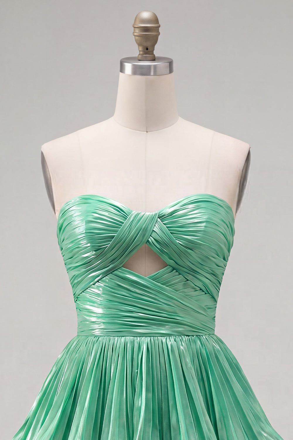Green Sweetheart Pleated A-Line Tiered Short 80s Homecoming Dress