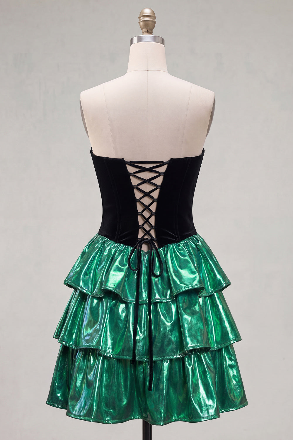 Black Green Metallic Tiered A-Line Ruffled Short 80s Homecoming Dress