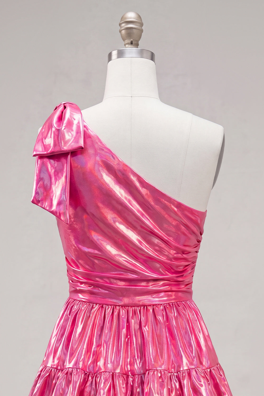 Dark Green Metallic A-Line Ruffled Short 80s Homecoming Dress with Bow