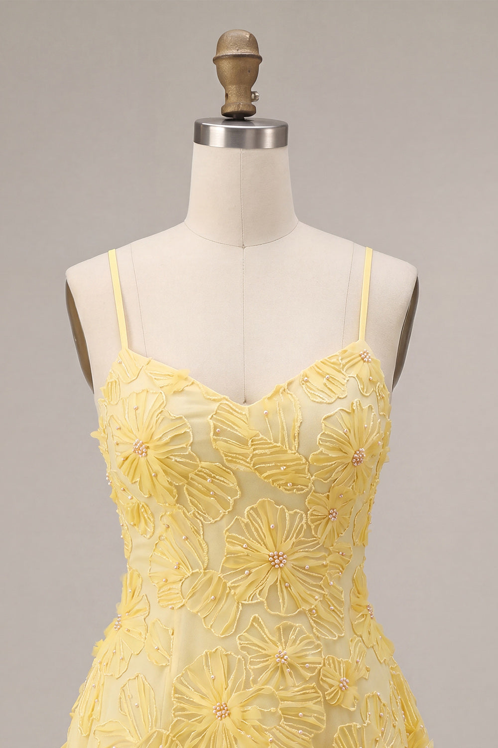  Beaded Floral Yellow A-Line Short Homecoming Dress