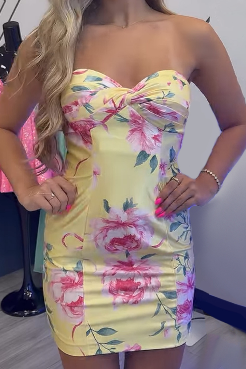 Yellow Bodycon Strapless Printed Short Homecoming Dress