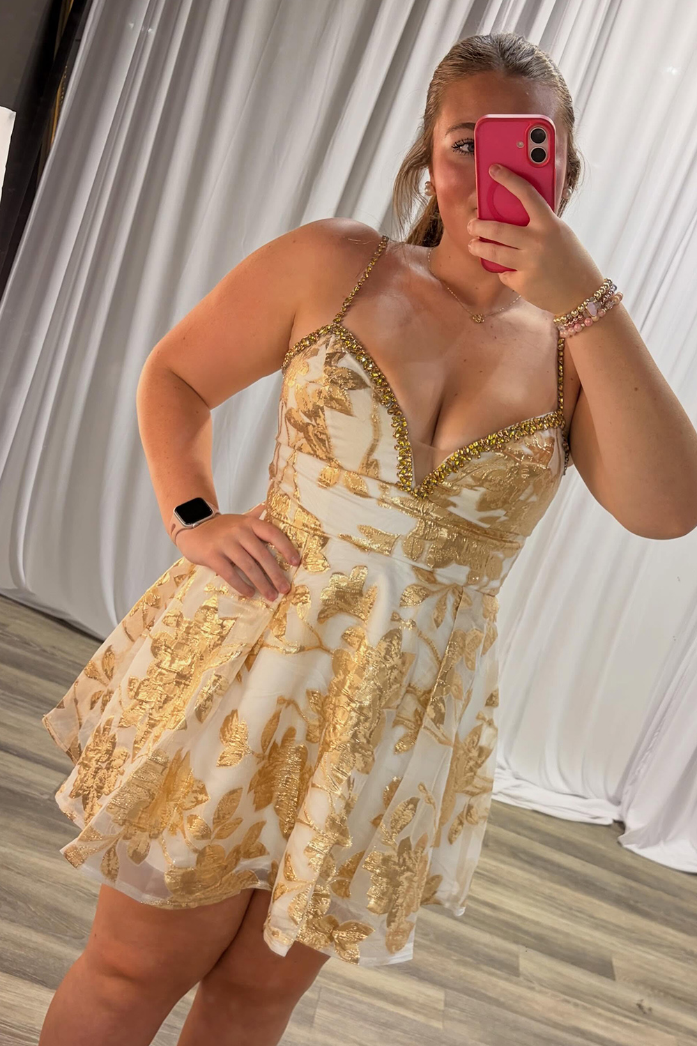 Yellow Floral Beaded Short Homecoming Dress A-Line Spaghetti Straps Sleeveless Cocktail Dress