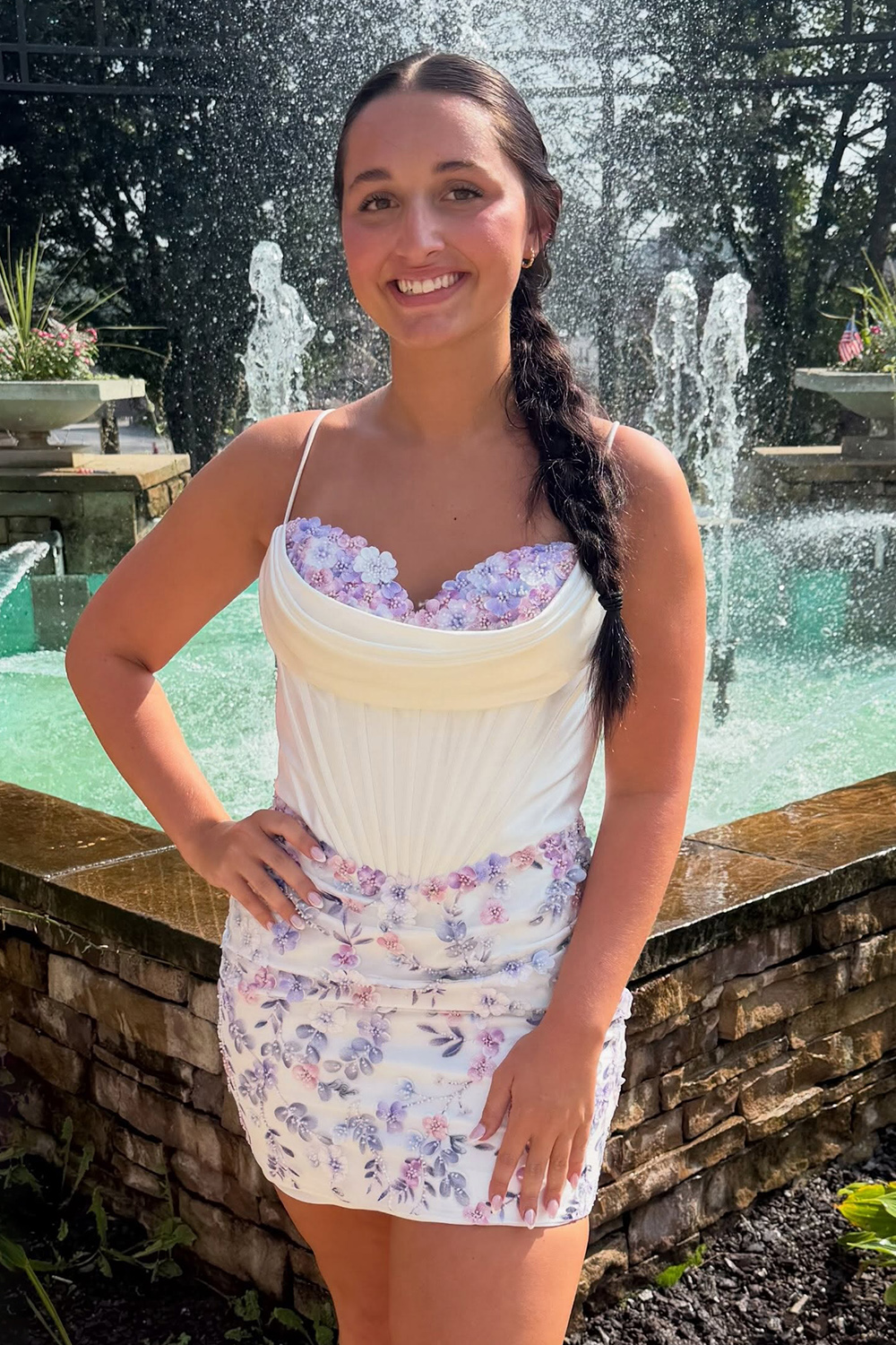 White Floral Corset Bodycon Short Homecoming Dress Spaghetti Straps Sleeveless Cocktail Dress