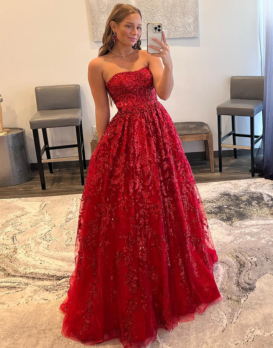 Sexy A-Line Strapless Pleating Long Prom Dress With Applique