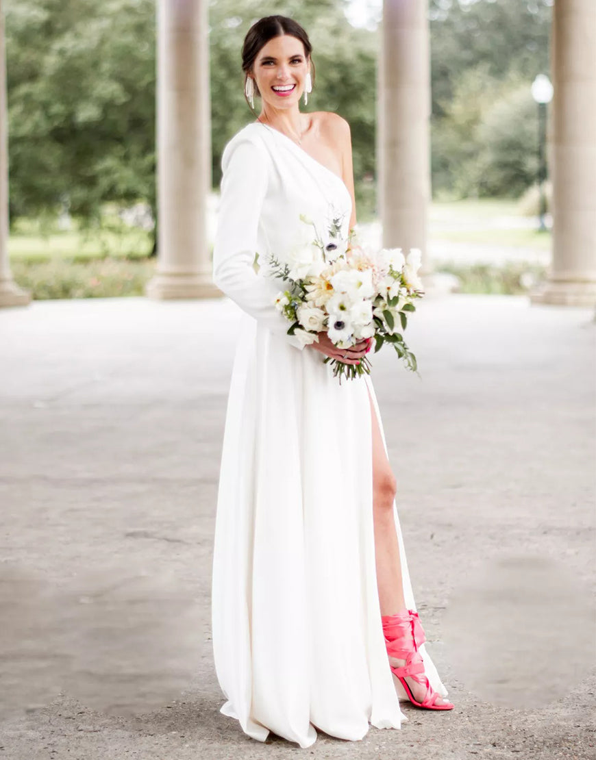 Sexy One-Shoulder Chiffon Wedding Dress