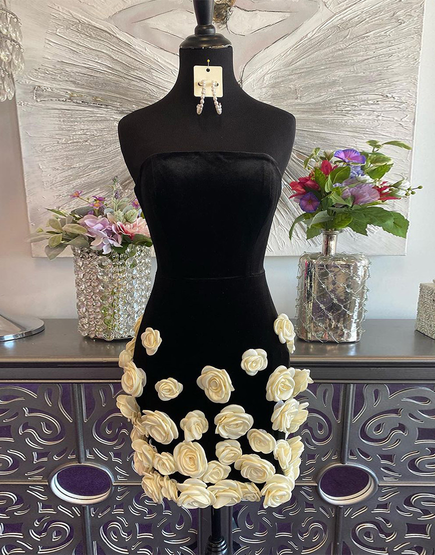 Black Bodycon Strapless Short Homecoming Dress With 3D Flowers