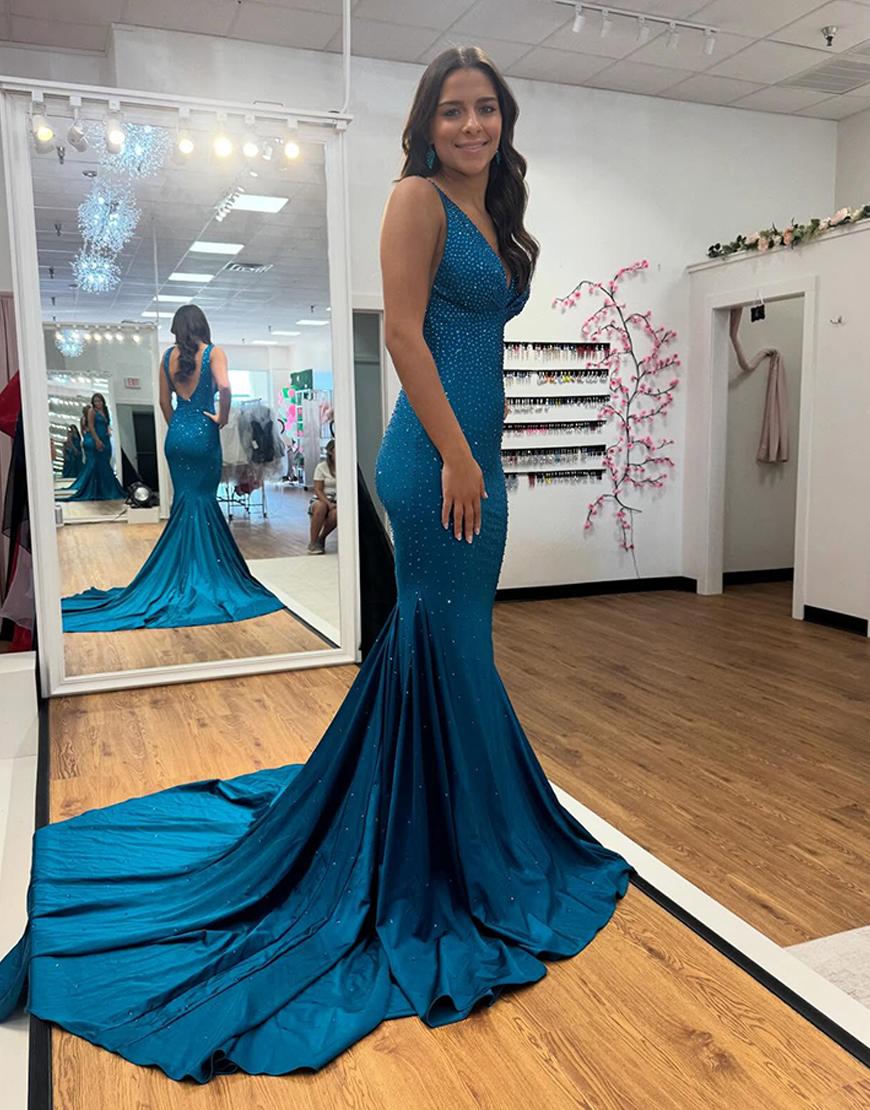 Gorgeous Mermaid Deep V-Neck Court Train Prom Party Dress