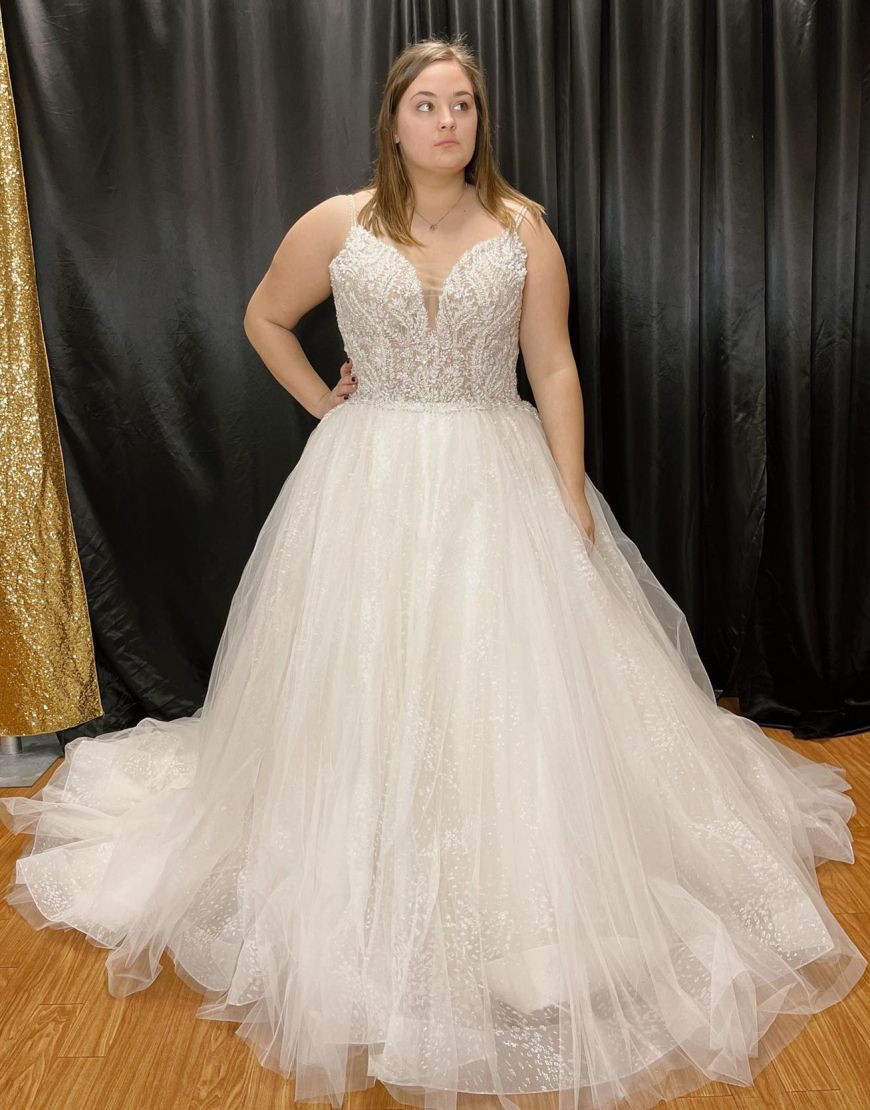 A-Line Spaghetti Straps Court Train Tulle Glitter Plus Size Wedding Dress