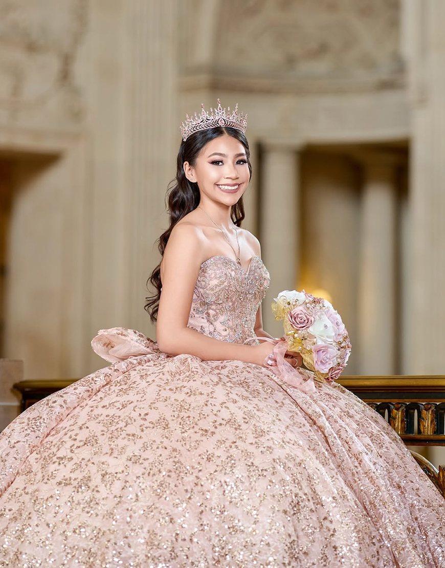 Berlinnova Women Sparkly Dusty Rose Quinceanera Dress Ball Gown Off the Shoulder Rhinestones Appliques Ruffles Bows Sweet 16 Dress