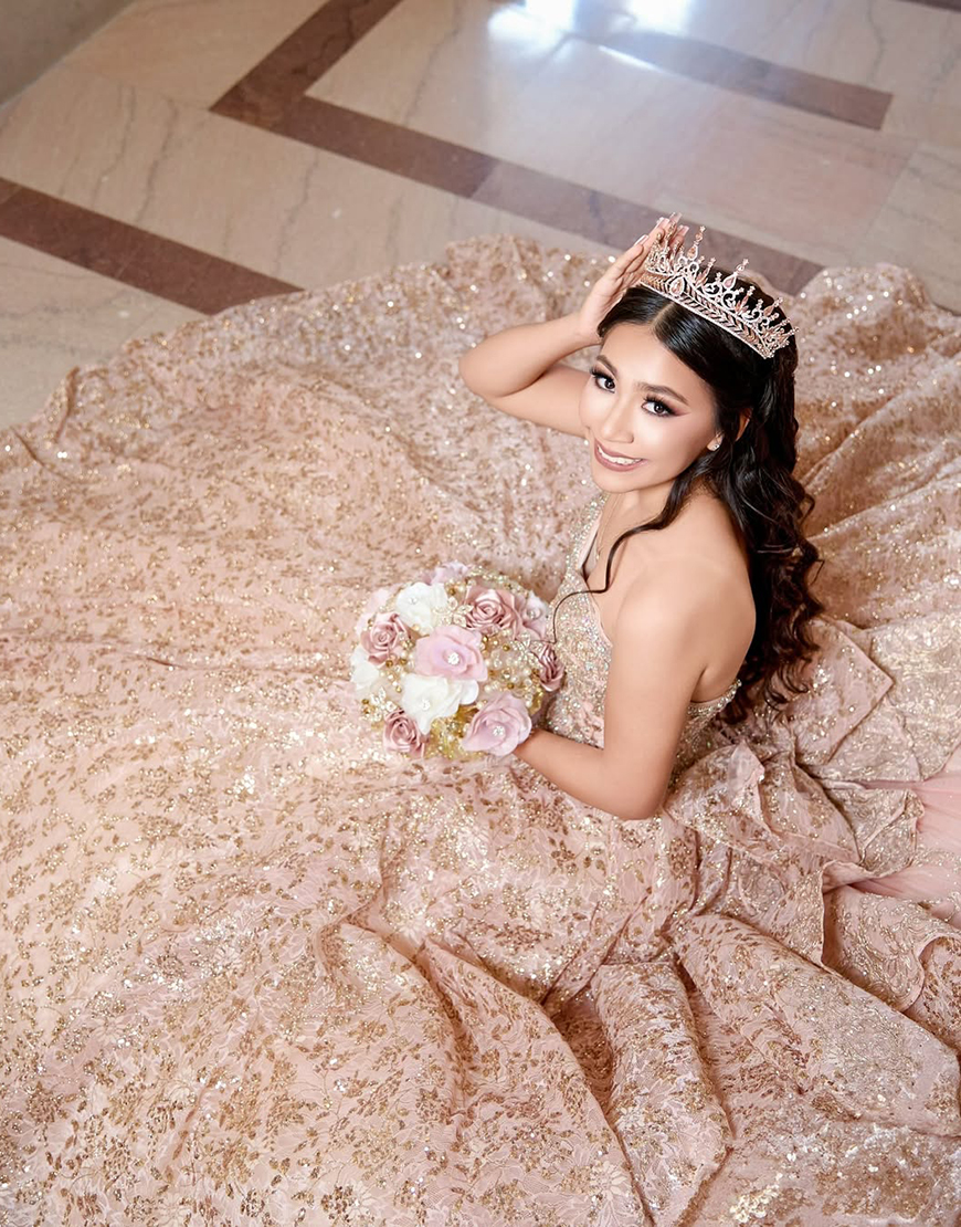 Berlinnova Women Sparkly Dusty Rose Quinceanera Dress Ball Gown Off the Shoulder Rhinestones Appliques Ruffles Bows Sweet 16 Dress