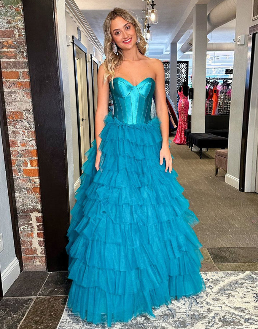 A-Line Sweetheart Black Long Ruffle Tulle Prom Dress With Split