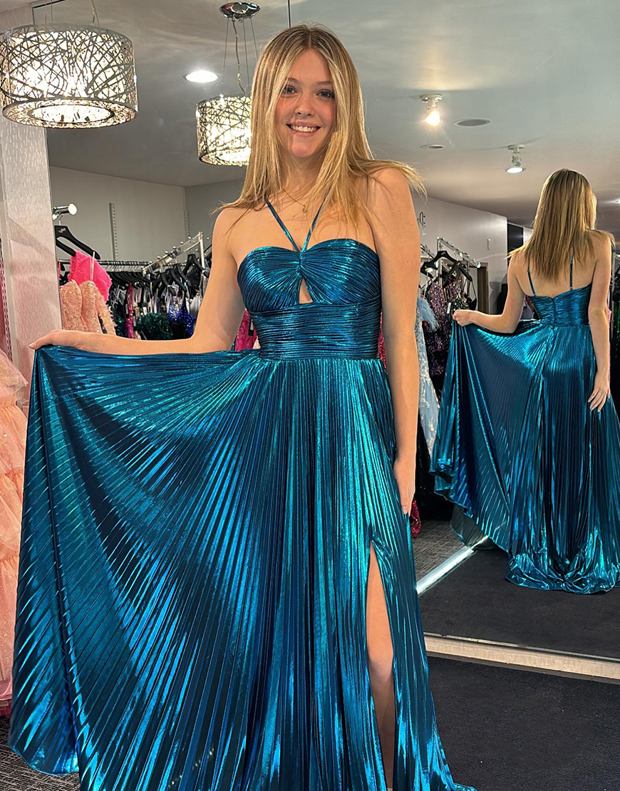 Stylish Green A-Line Halter Neck Long Prom Dress With Split