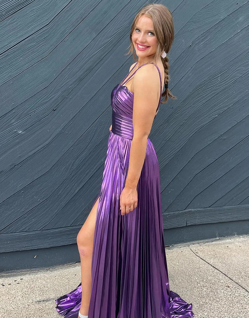 Stylish Green A-Line Halter Neck Long Prom Dress With Split