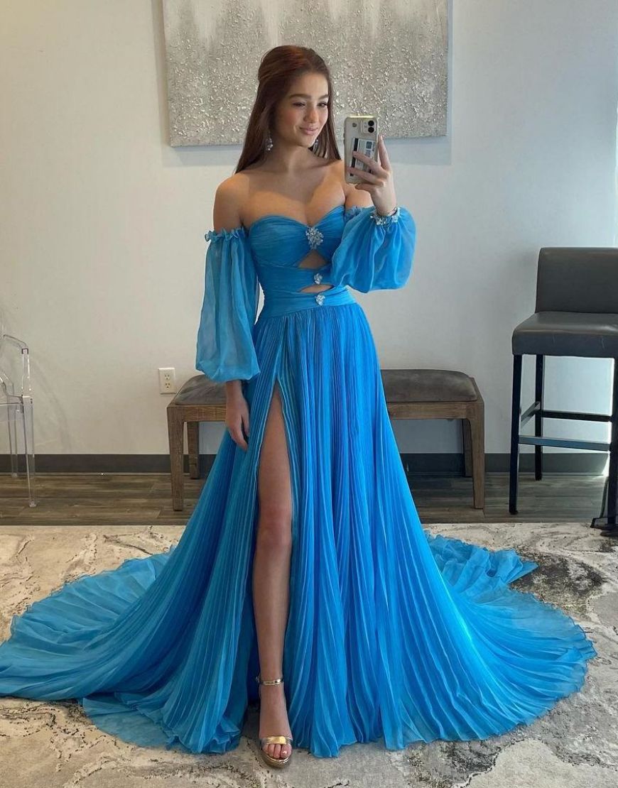 Elegant A-Line Court Train Prom Dress With Detachable Sleeves