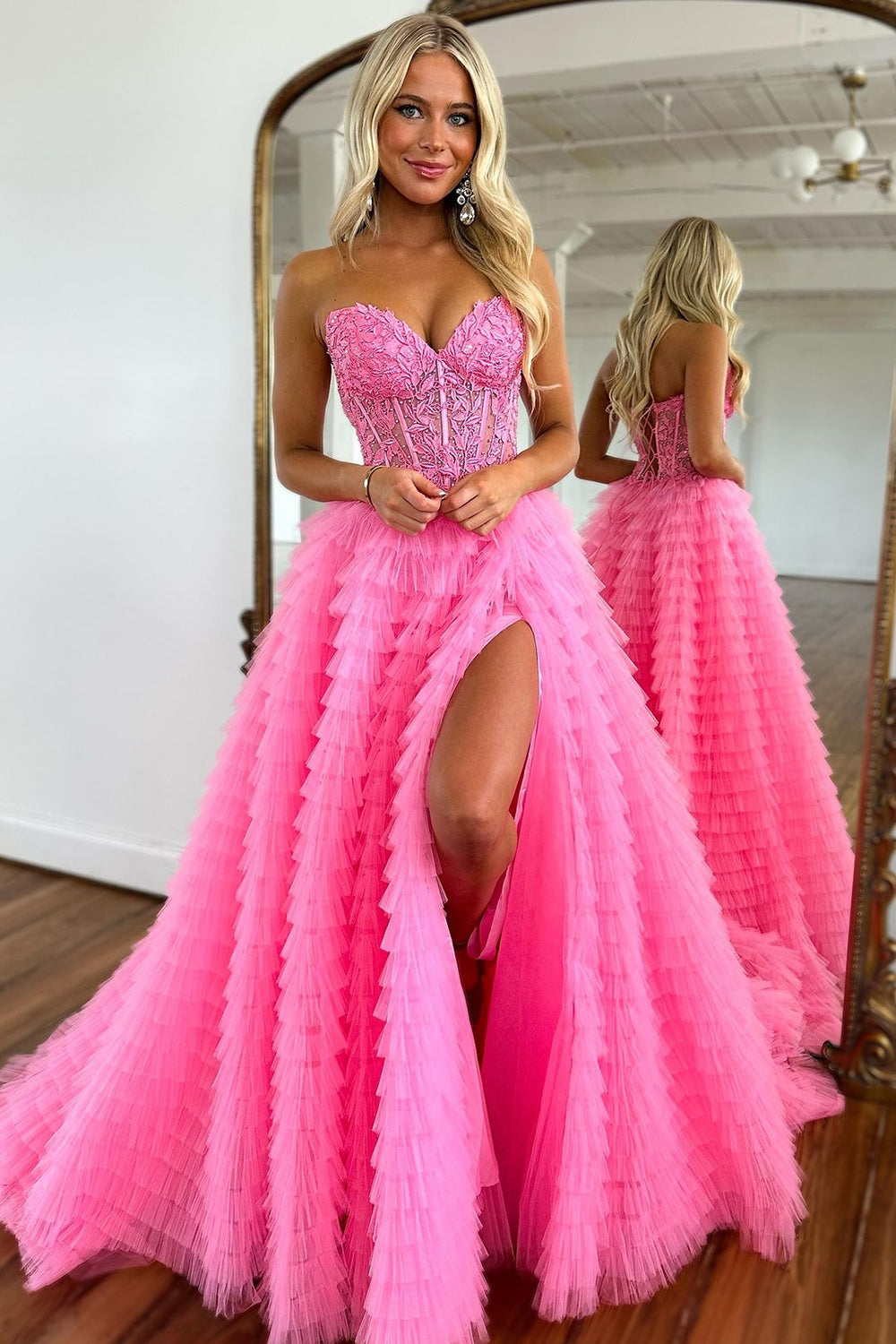 Gorgeous Pink A-Line Sweetheart Lace Up Long Tulle Prom Dress With Split
