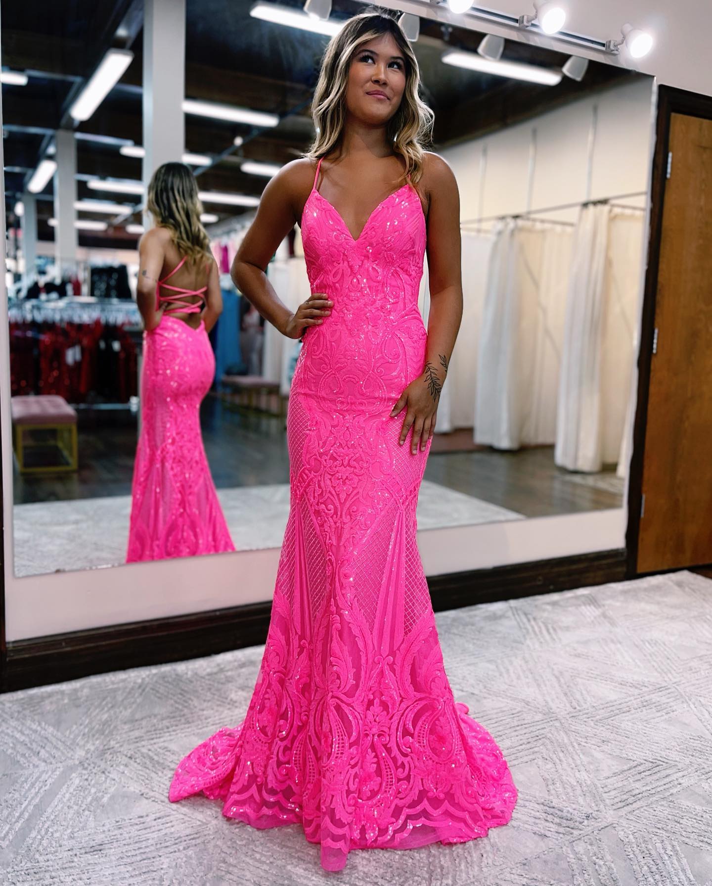 Mermaid V-Neck Sweep Train Prom Dress With Sequin