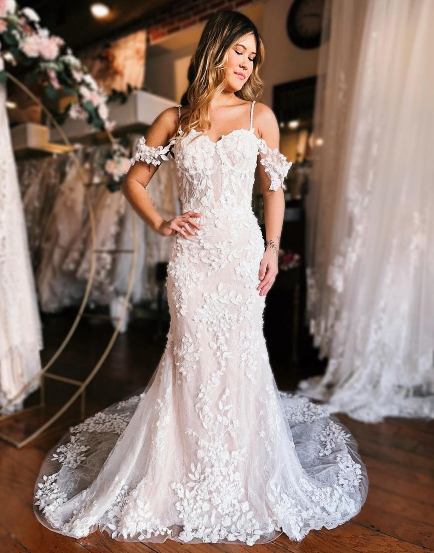 Mermaid Off The Shoulder Wedding Dress With 3D Appliques