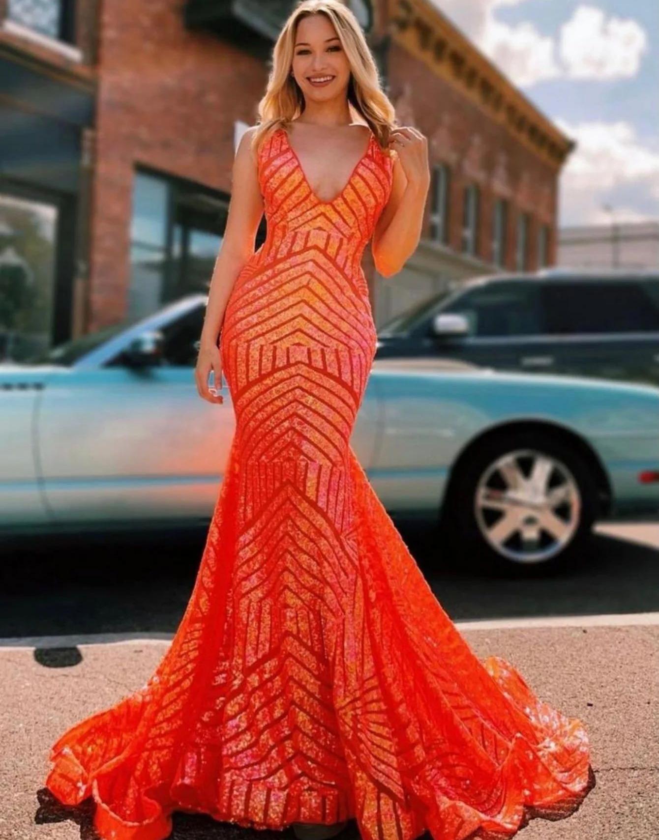 Mermaid Sparkly Sequins Mesh Prom Dress