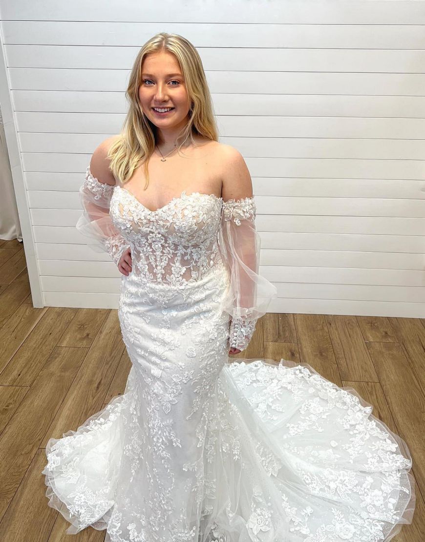 Mermaid Sweetheart Neck Court Train Wedding Dress With Detachable Sleeves