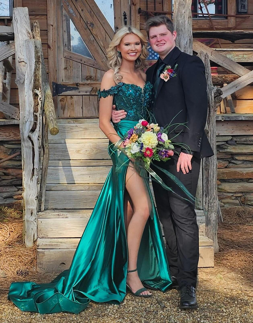 Stunning Red Mermaid Off The Shoulder Long Satin Prom Dress With 3D Flowers