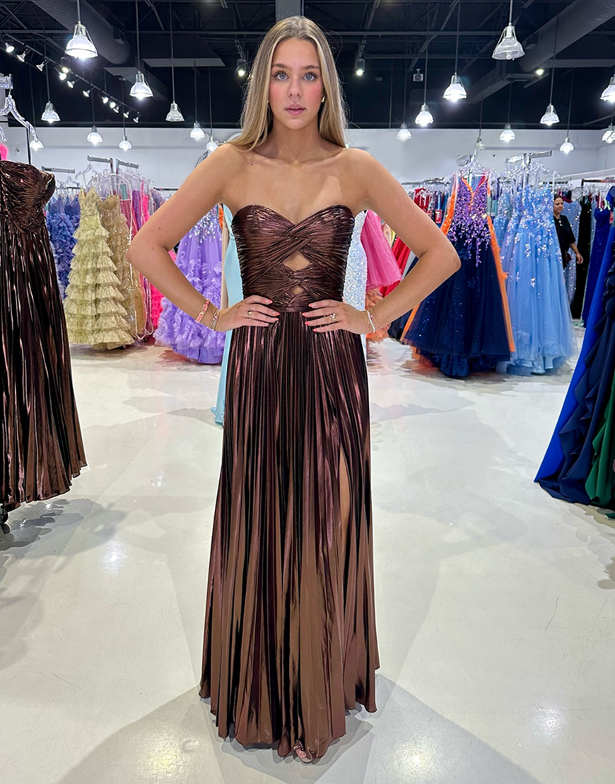 Berlinnova Women Stylish Coffee Long Prom Dress A-Line Sweetheart Long Metallic Gala Dress With Slit