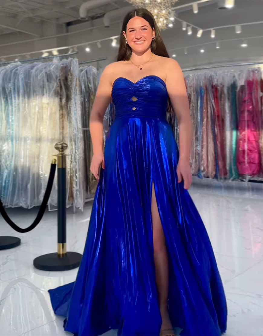Stylish Peacock Blue A-Line Sweetheart Long Metallic Prom Dress With Slit