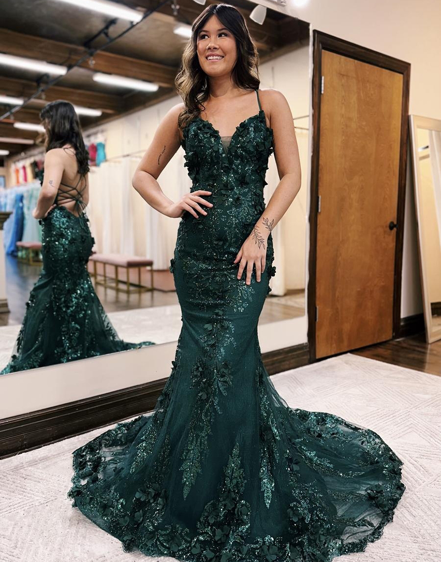 Gorgeous Dark Green Spaghetti Straps Lace Up Long Prom Dress With Appliques