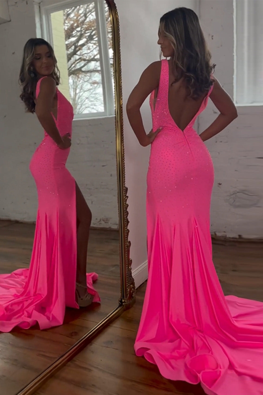 Berlinnova Pink Mermaid V Neck Zipper Back Long Beaded Prom Dress With