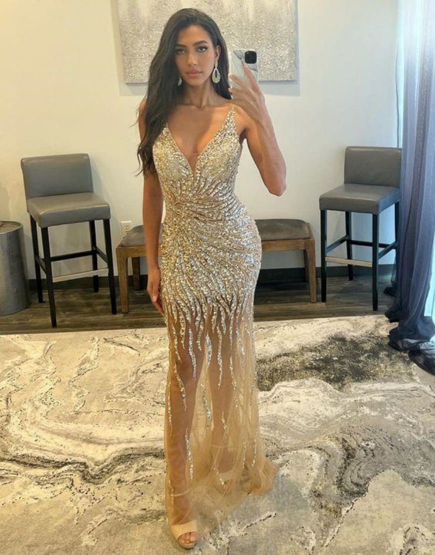 Sexy Golden Beaded V-Neck Long Prom Dress