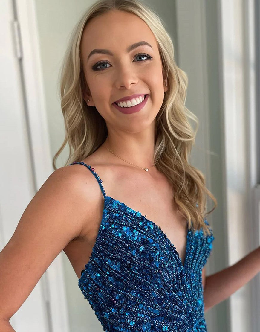 Berlinnova Women Sparkly Blue Homecoming Dress Tight Spaghetti Straps Beading Sequins Short Prom Dress with Tassels