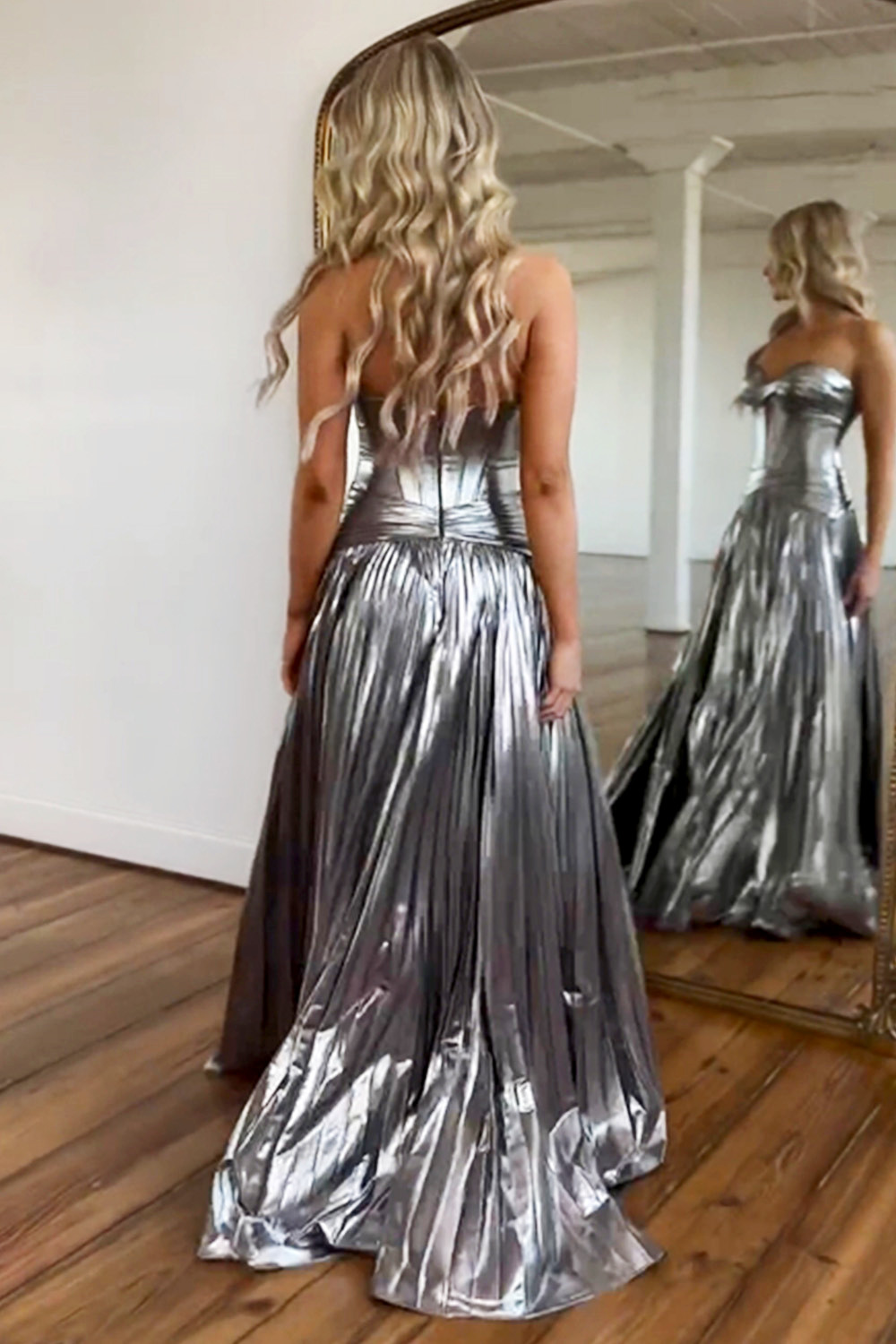 Stunning Silver Sweetheart Zipper Back Long Metallic Prom Dress With Slit