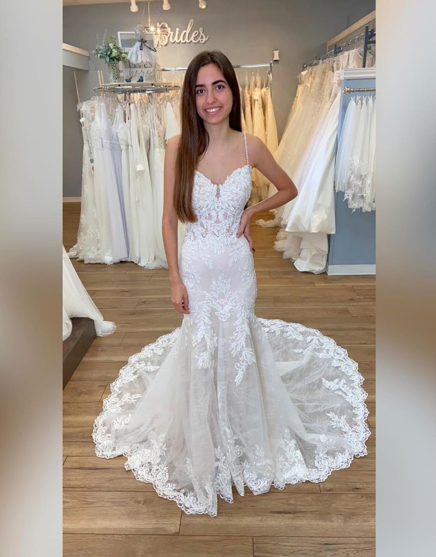 Stunning Mermaid Spaghetti Straps Court Train Wedding Dress With Appliques
