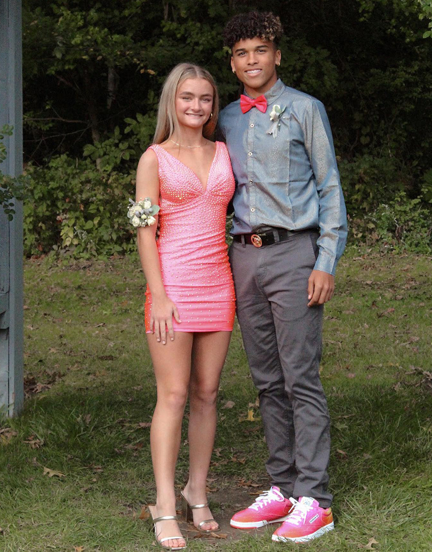 Black V-Neck Sparkly Short Tight Beaded Homecoming Dress