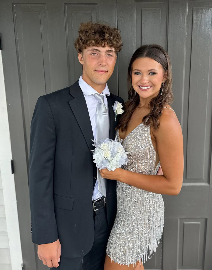 Navy Slim Fit Notched Lapel 2 Piece Prom Homecoming Men's Suits