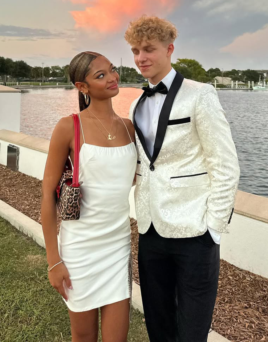 White Jacquard Slim Fit 2 Piece Shawl Lapel Men's Prom Homecoming Suits