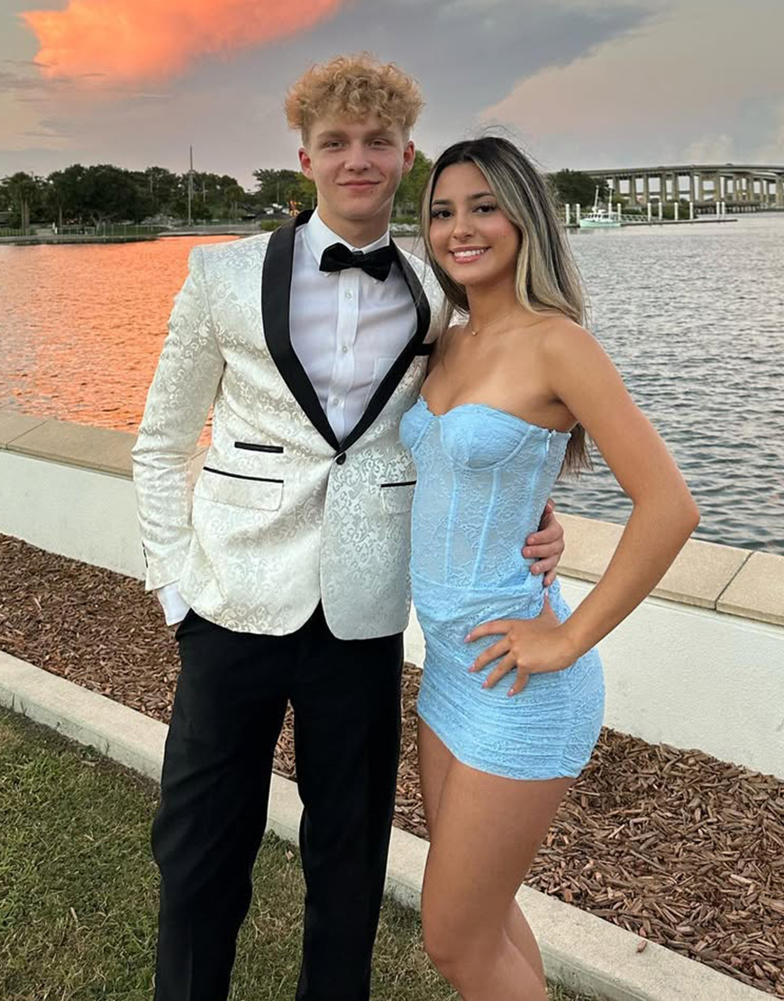 White Jacquard Slim Fit 2 Piece Shawl Lapel Men's Prom Homecoming Suits